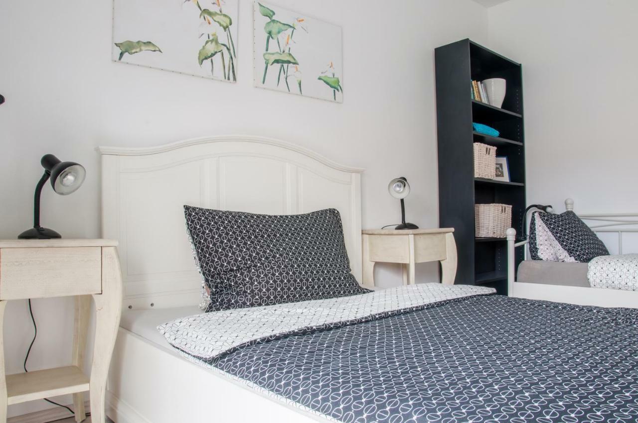 Apartman Zelezniceアパートメント エクステリア 写真