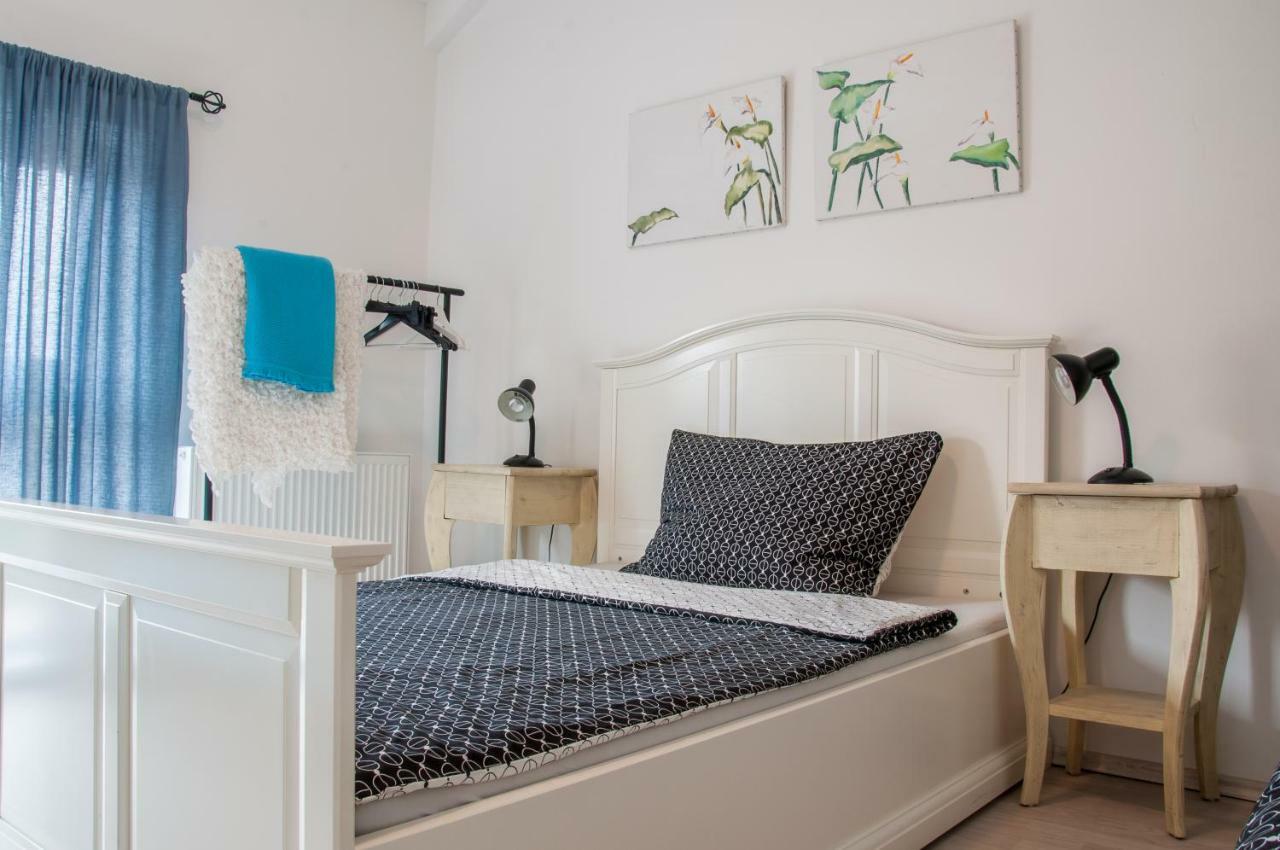Apartman Zelezniceアパートメント エクステリア 写真