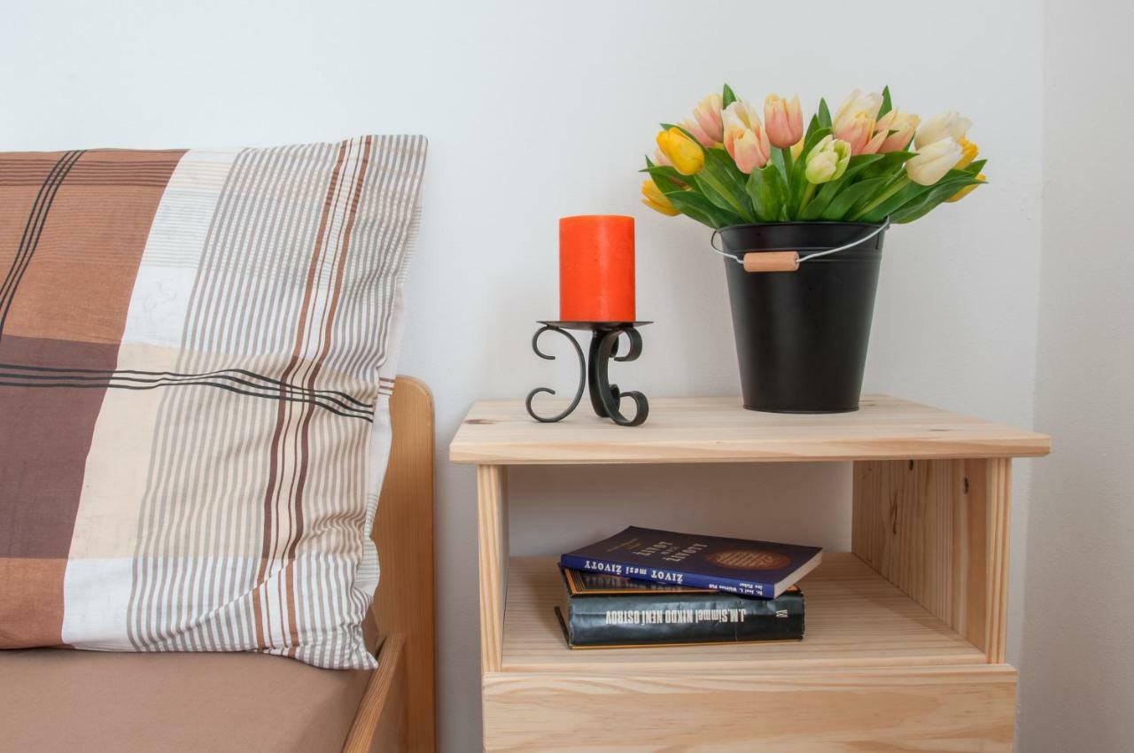Apartman Zelezniceアパートメント エクステリア 写真