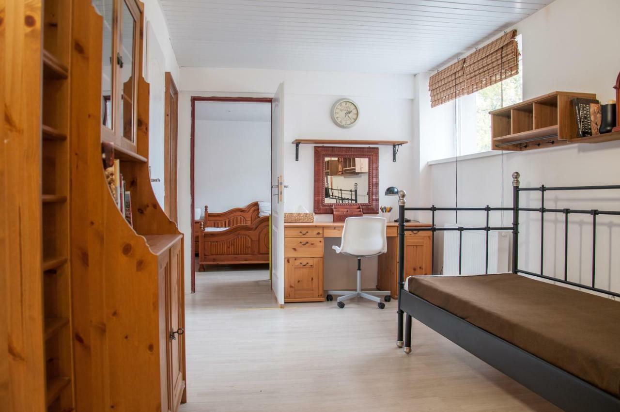 Apartman Zelezniceアパートメント エクステリア 写真